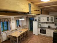 Chalupa pod Suchým vrchem - Bradlo - Dolní Boříkovice