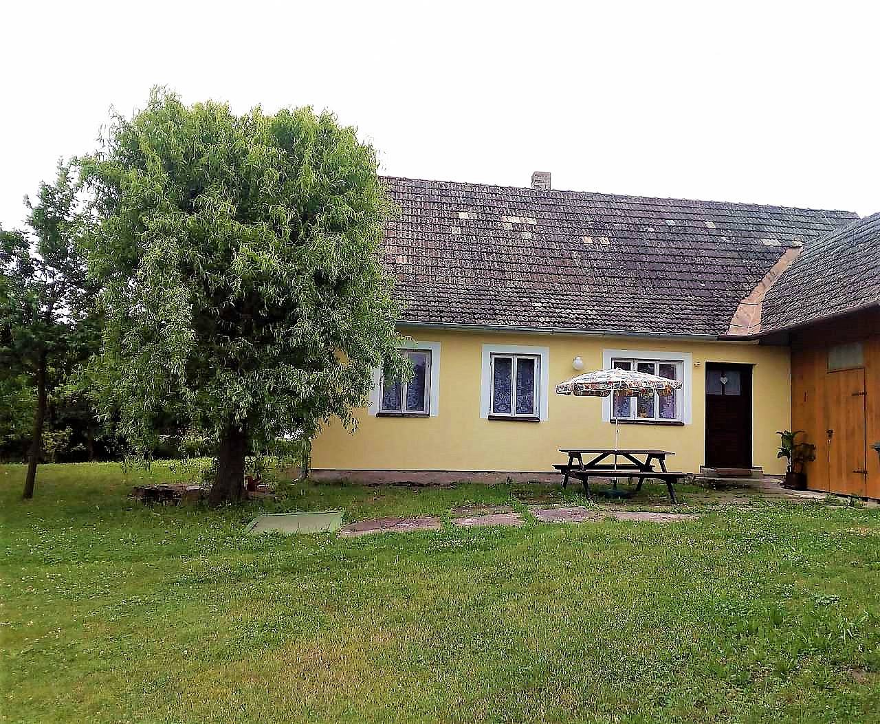 Chaloupka na kopečku - Budíškovice