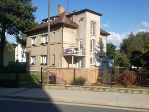 VILA - Sázava u Benešova