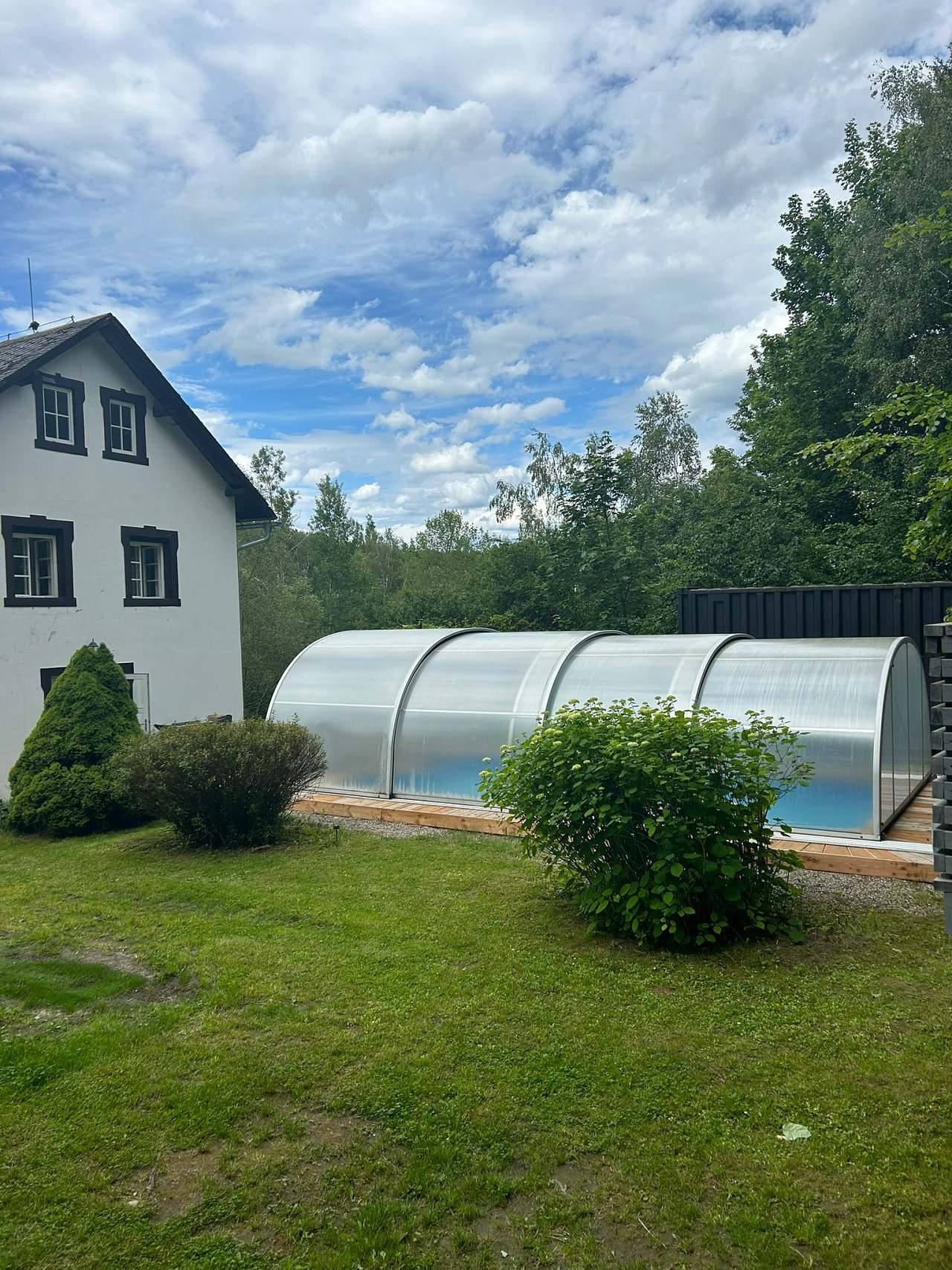 Roubenka nad řekou - Noviny pod Ralskem