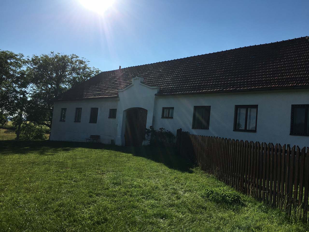 Samota u lesa Dvorsko - Kochov