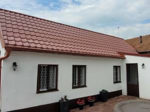 Chalupa k pronájmu - Týnec