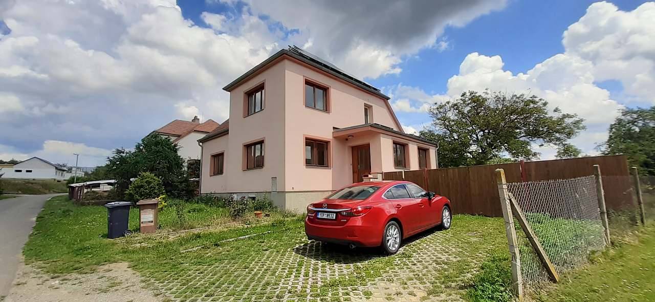 Vila Krijisof - Žeravice