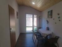 Chata k pronájmu - Podhradí nad Dyjí